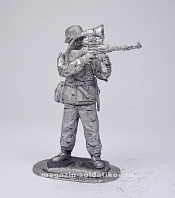 Миниатюра из олова 157 РТ Немец с прибором ночного видения 54 мм, Ратник - фото