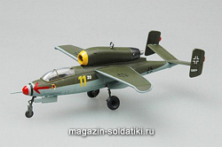 Масштабная модель в сборе и окраске Самолет He-162A-2, май 1945г. 1:72 Easy Model