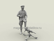 Сборная фигура из смолы SM 3128 Лейтенант с трофейным японским пулемётом (тип 92), 1:35, SOGA miniatures - фото