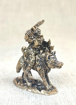 Миниатюра из бронзы Орк на волке (желтая бронза) 40 мм, Миниатюры Пятипалого