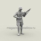 Сборная фигура из смолы SM 3126 Лейтенант РККА с трофейным ручным пулемётом Тип 11. Халхин-Гол. 1939 , 1:35, SOGA miniatures (SM-3126) (SM-3126)
