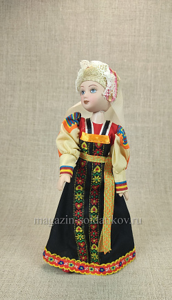 Кукла в праздничном костюме Тверской губернии №50