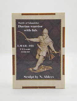 Сборная миниатюра из смолы Battle of Adamklisi: Dacian warrior with falx, 75 мм, Legion Miniatures (LMAR-011) (LMAR-011)