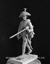 Сборная миниатюра из смолы Русский мушкетер (или фузелер) гренадерских полков, 1797-1801 54 мм, Chronos miniatures - фото