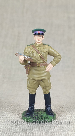 №103 Офицер в летней форме, пограничные войска НКВД, 1943-1945 гг.