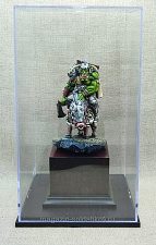 Фигура в боксе - Орк на кабане (смола) - фото