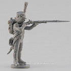 Сборная миниатюра из смолы Вольтижёр, стреляющий, 28 мм, Аванпост