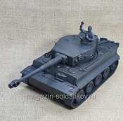 German Tiger tank (gray w/insignia), CTS703C 1:32 ClassicToySoldiers, 1997 год выпуска - фото