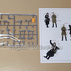 Сборная модель из пластика 32102 Пилоты ВВС РККА VVS RKKA Pilots (1939-1942) (1/32) ICM (583-002) (583-002)