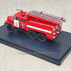 Масштабная модель в сборе и окраске Модель в боксе АЦ-40 (131)-137А 1/72 (Q208-144) (Q208-144)