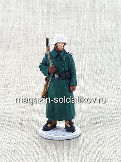 Рядовой пехоты Вермахта в караульных ботах, Германия 1943 гг., 54 мм (QF0055) (QF0055)