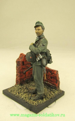Миниатюра в росписи Германский солдат. Вермахт, 1/35 (ДК102-035) (ДК102-035)