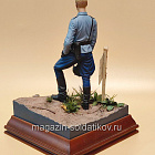 Финский лётчик (смола) - в росписи 1/9 (200 мм) (Q455-057) (Q455-057)