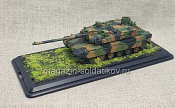 208-182 Южно-корейский танк K2 Black Panther 1/72 - фото