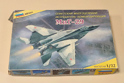 7208 Советский многоцелевой истребитель-бомбардировщик МиГ-29 1/72 Звезда (Q445-274) (Q445-274)