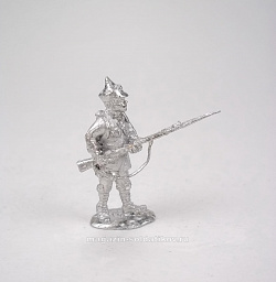 Сборные фигуры из металла Красноармеец перед атакой (буденовка) 28 мм, Figures from Leon