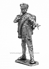 Миниатюра из олова 675 РТ Артиллерист с пальником, 54 мм, Ратник - фото