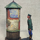 Городовой у афишной тумбы, 1910-е гг., Н 2 шт, 54 мм, Студия Большой полк (ИЛ2781.13.02.54) (ИЛ2781.13.02.54)