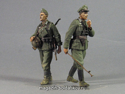 Сборная миниатюра из смолы Т 35076 «Барбаросса» Немецкий офицер и пехотинец. Две фигуры. 1/35 Tank