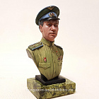 Миниатюра в росписи «Маэстро»/ Комэск Титаренко, бюст, 1:10 (МС1570.14.01.Б) (МС1570.14.01.Б)