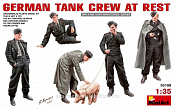 Сборные фигуры из пластика Немецкий танковый экипаж на отдыхе MiniArt (1/35) - фото