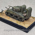 Модель в боксе M4A3E8 Sherman с устройством для преодоления брода 1/72 (208-171) (208-171)
