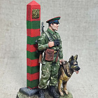 Миниатюра из олова Пограничник с собакой, 75 мм, Студия Большой полк (ИЛ2460.16.01.75) (ИЛ2460.16.01.75)