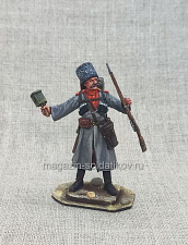 Миниатюра из олова Пластун кубанского войска с химической гранатой, 54 мм, Студия Большой полк - фото