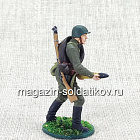 Артиллерист со снарядом к 76-мм дивизионной пушке, 1941-43 гг. СССР, 54 мм (QF0051) (QF0051)