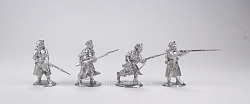 Сборные фигуры из металла L061. Рядовые в шинелях, набор из 4, 1918-1922 гг. 28 мм, Figures from Leon