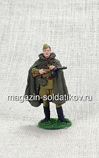 Красноармеец-автоматчик в плащ-палатке, 1943-45 гг. СССР, 54 мм - фото