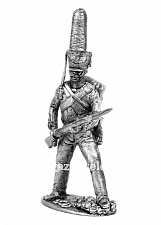 Миниатюра из олова 666 РТ Рядовой гренадерской роты морского полка, ноябрь 1810- февраль 1811 г.., 54 мм, Ратник - фото