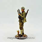 Красноармеец минометчик с миной 120 мм. 1941-43 гг., 54 мм, Студия Большой полк (ИЛ0215.14.01.54) (ИЛ0215.14.01.54)