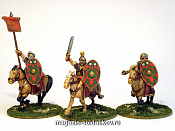 Сборные фигуры из пластика Командиры вспомогательной кавалерии (3) BLI Warlord - фото
