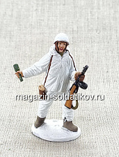 Автоматчик пехоты Красной Армии в зимнем камуфляже, 1941-45 гг., 54 мм - фото