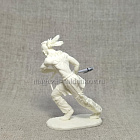 Сборная миниатюра из смолы Индейский воин с томагавком 1/24 Alex-Moscow (AM246) (AM246)