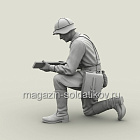 Сборная фигура из смолы SM 3123 Старший лейтенант РККА с трофейным японским пулемётом (тип 92), 1:35, SOGA miniatures (SM-3123) (SM-3123)