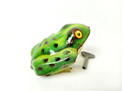 Лягушка жестяная заводная с ключиком - фото
