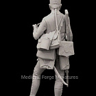 Сборная миниатюра из смолы The Prussian Grenadier, Seven Years' War (1:32) Medieval Forge Miniatures (B-54-033) (B-54-033)