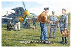 Сборные фигуры из пластика Наземный персонал ВВС Германии (1939-1945) (1/48) ICM