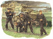 6129 К Panzer Crew Survivors Kursk 1943 (1/35) Dragon