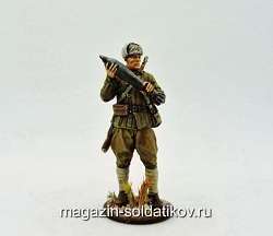 Красноармеец минометчик с миной 120 мм. 1941-43 гг., 54 мм, Студия Большой полк (ИЛ0215.14.01.54) (ИЛ0215.14.01.54)
