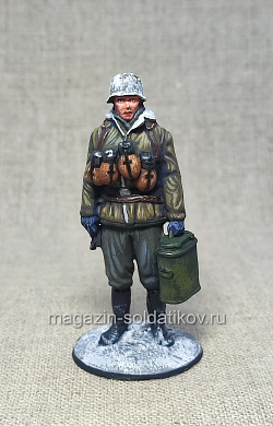 Миниатюра из олова Немецкий солдат с термосами, зима 1944 г., 54 мм, Студия Большой полк (ИЛ2764.14.03.54) (ИЛ2764.14.03.54)