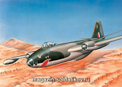 Сборная модель из пластика Canberra B(1) Mk.8 бомбардировщик (1/72) Восточный экспресс - фото