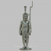 Сборная миниатюра из металла Гренадер в кивере (на плечо) Франция 1807-1812 гг, 28 мм, Аванпост - фото