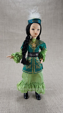 Кукла в казахском праздничном костюме №28