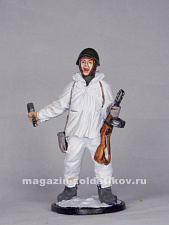 Миниатюра в росписи Автоматчик пехоты Красной армии в зимнем камуфляже, 1941-45 гг. СССР, 1:32, Сибирский партизан - фото