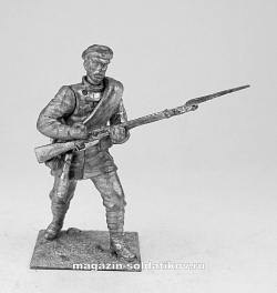 Миниатюра из металла Красногвардеец в фуражке, 54 мм, Магазин Солдатики
