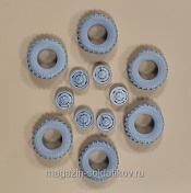Набор смоляных колес 1/35 - фото