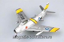 Сборная модель из пластика Самолет «F-86F-30 Sabre Fighter» (1/72) Hobbyboss